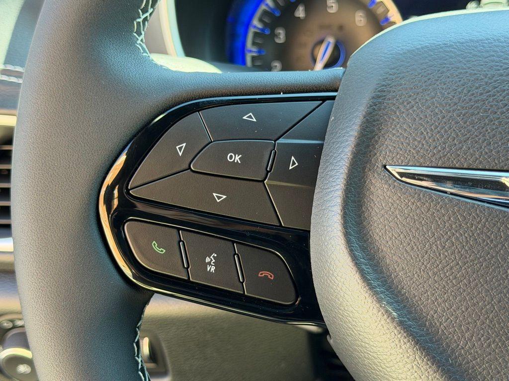 new 2026 Chrysler Pacifica car, priced at $43,095