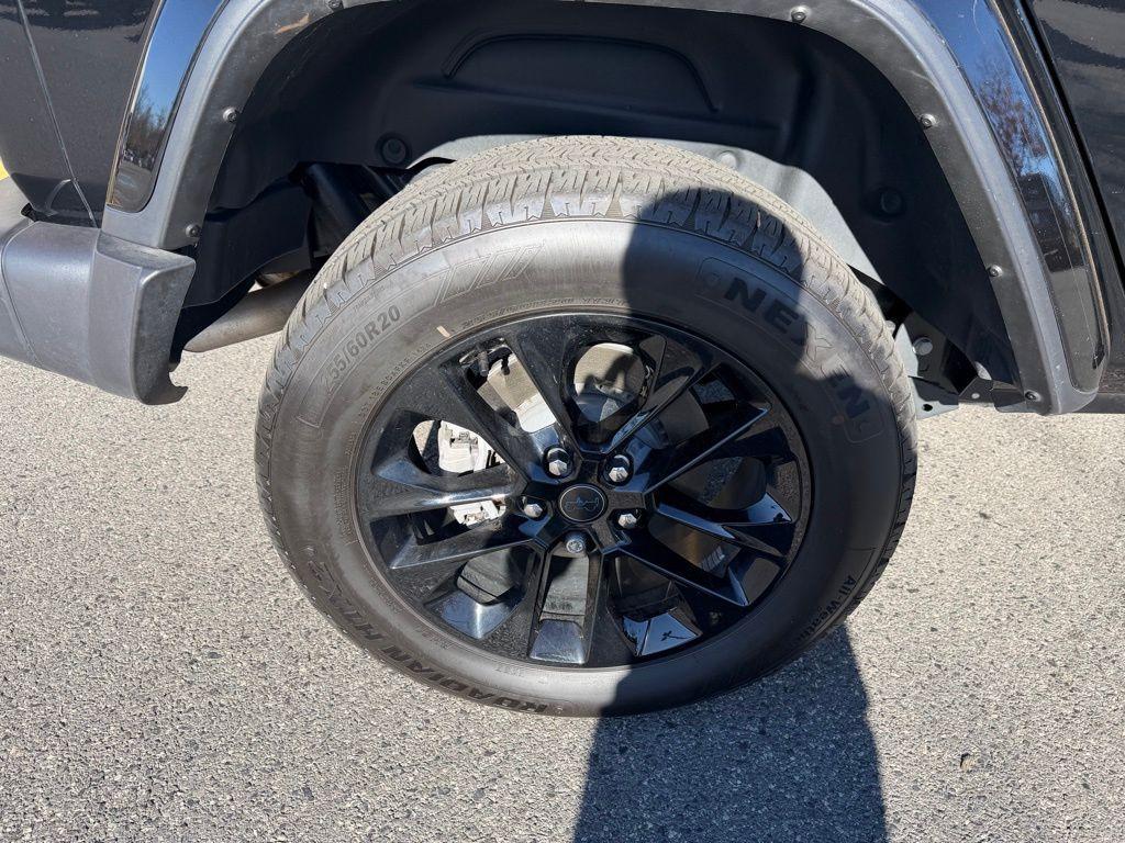 used 2025 Jeep Wrangler 4xe car, priced at $34,107