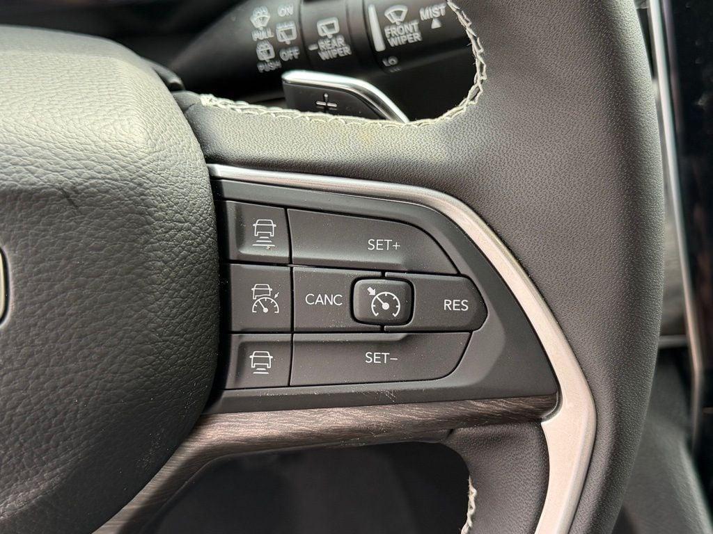 new 2025 Jeep Grand Cherokee car, priced at $41,362