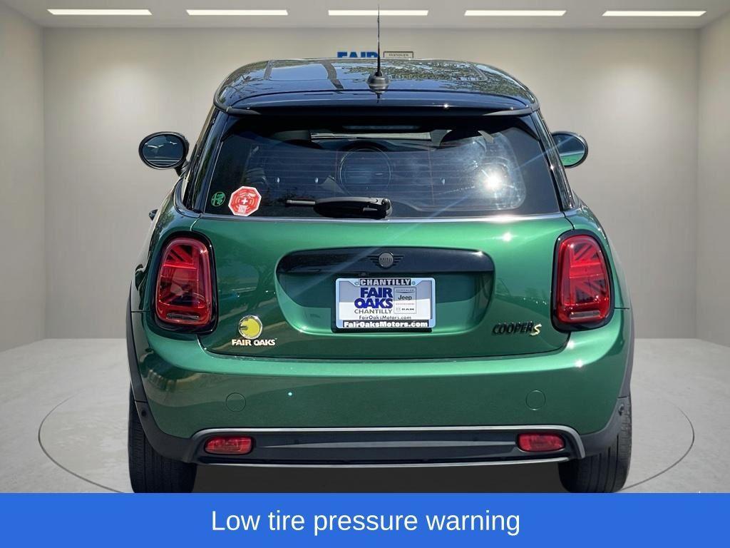 used 2022 MINI SE Hardtop car, priced at $21,954