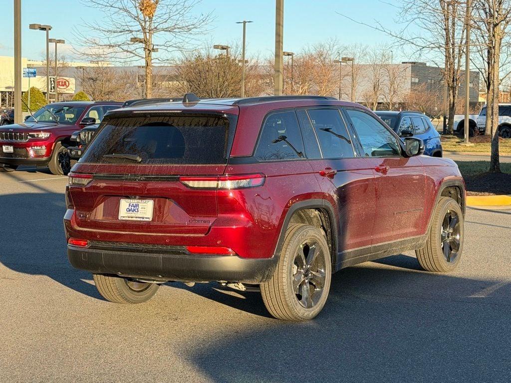 new 2025 Jeep Grand Cherokee car, priced at $41,880