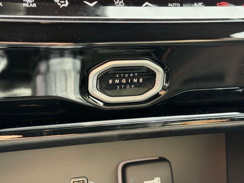new 2026 Jeep Grand Cherokee car, priced at $44,583