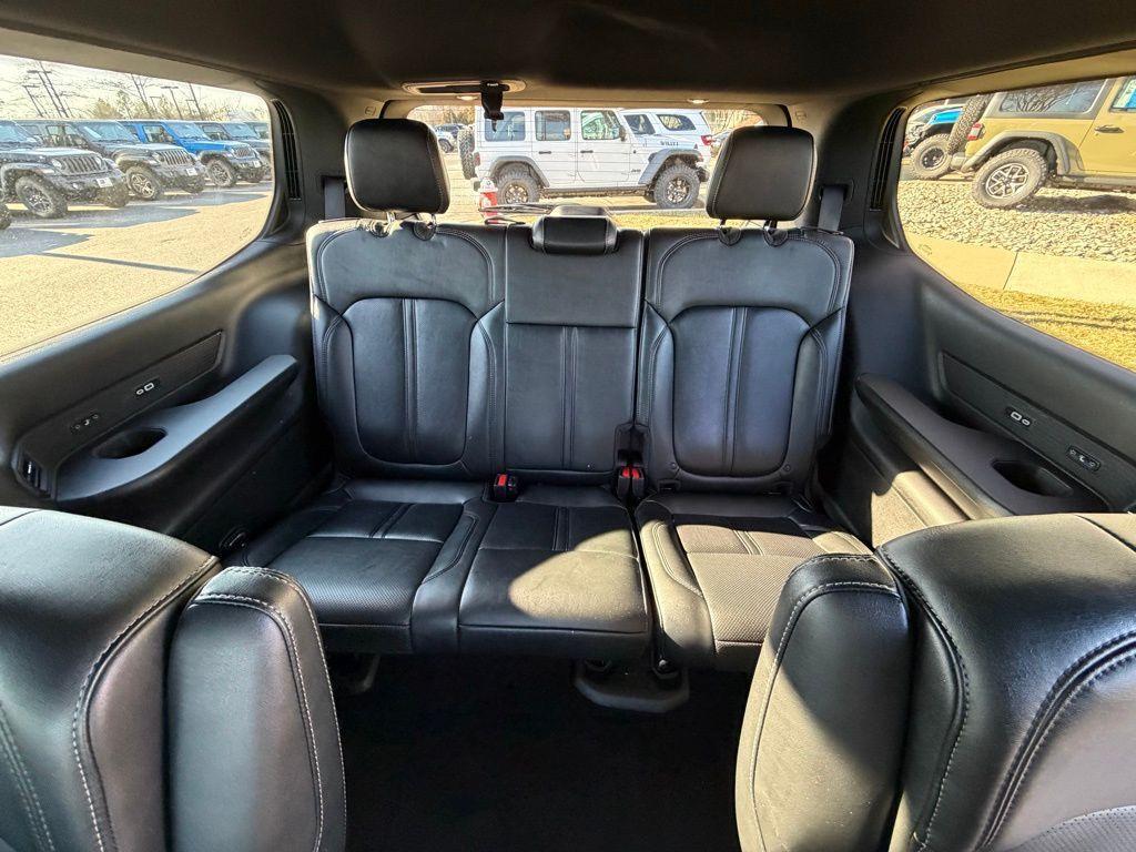 used 2024 Jeep Wagoneer car, priced at $38,946