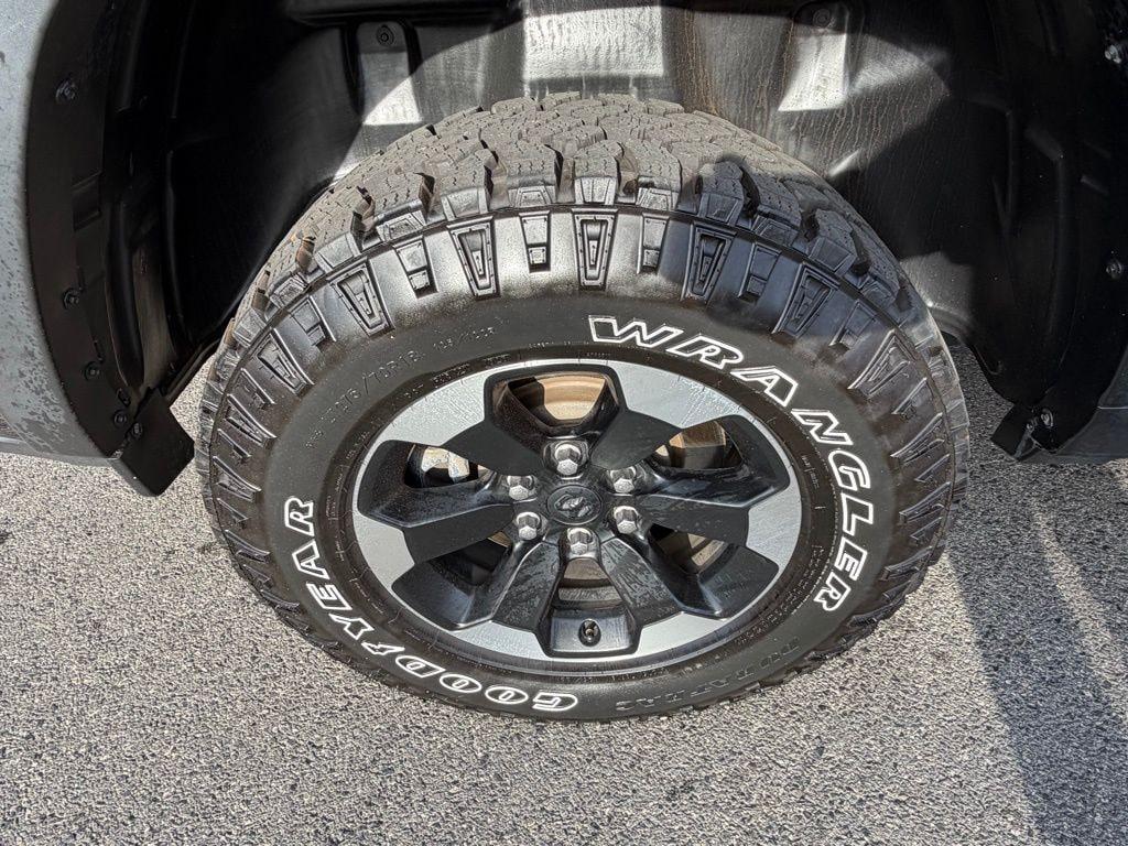 used 2022 Ram 1500 car, priced at $32,000