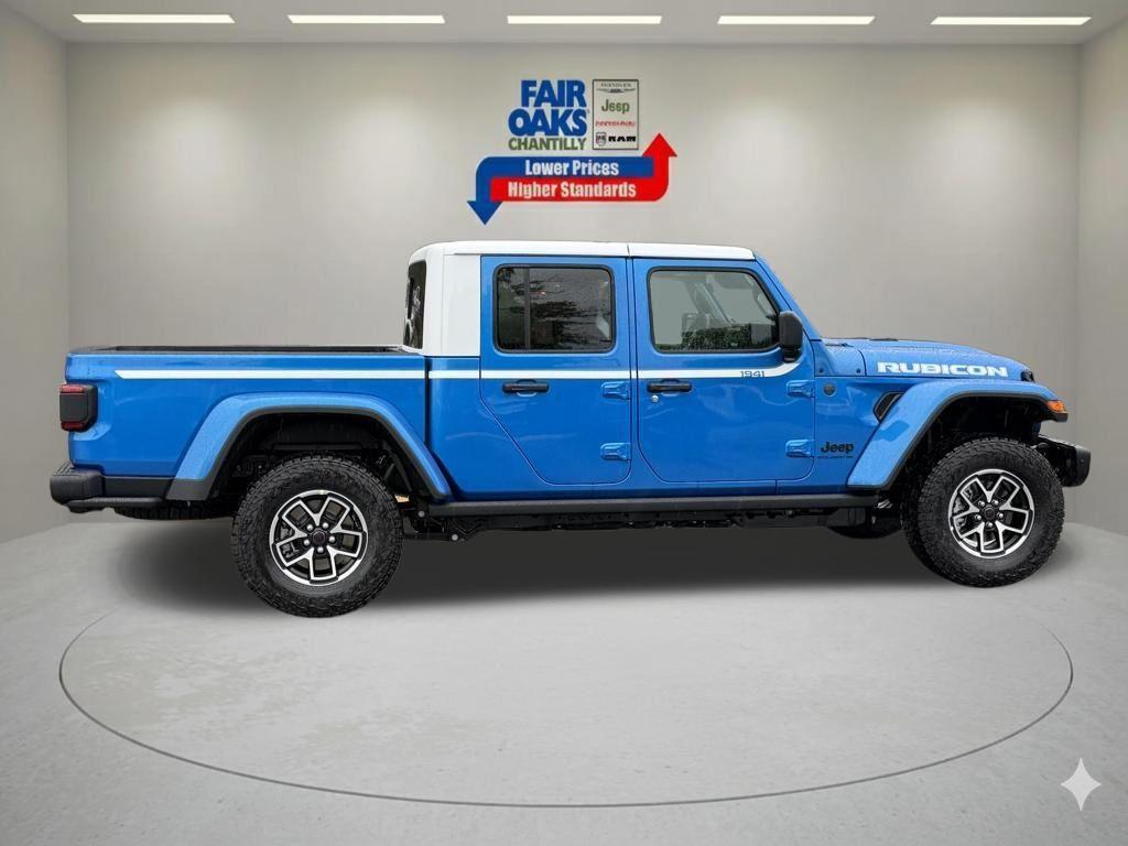 new 2026 Jeep Gladiator car, priced at $57,354