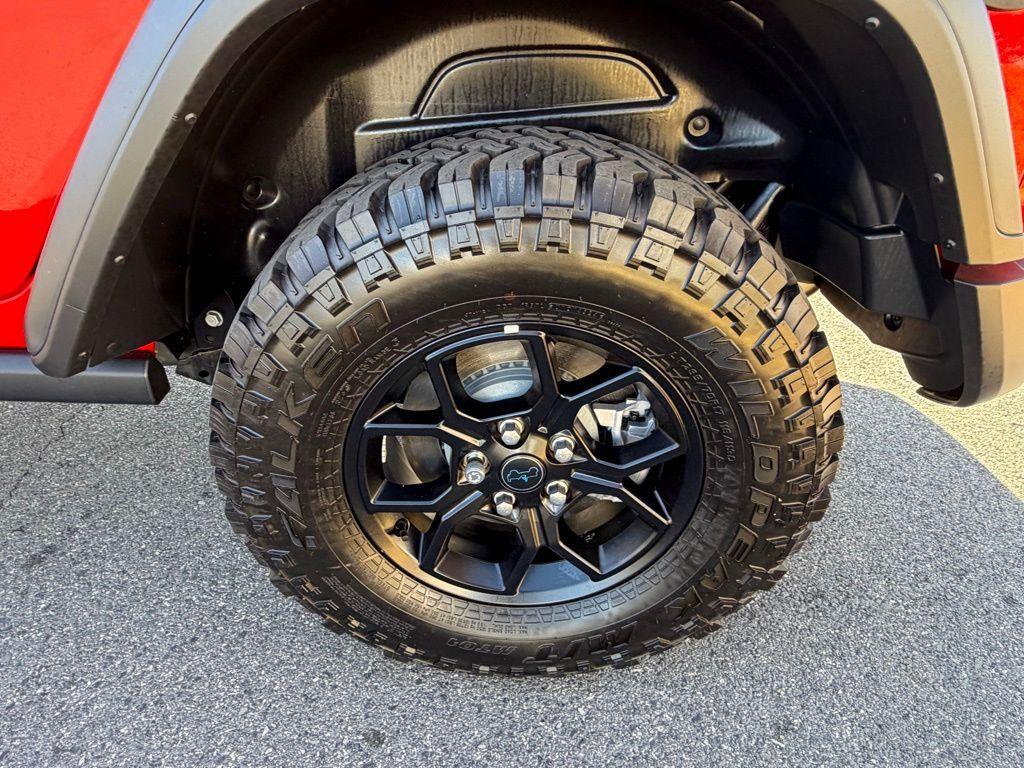 used 2025 Jeep Wrangler 4xe car, priced at $35,800