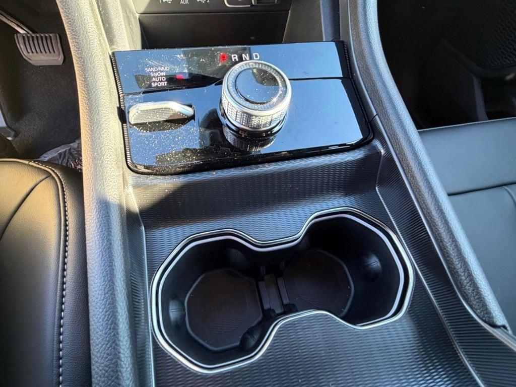 new 2025 Jeep Grand Cherokee car, priced at $44,630