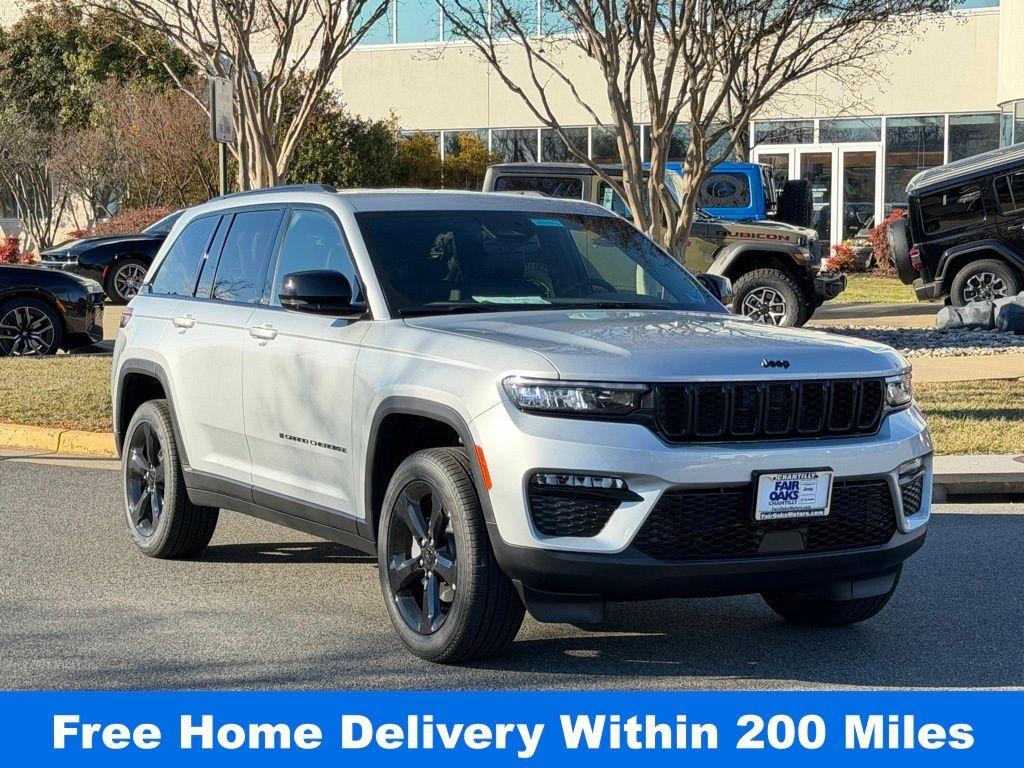 new 2025 Jeep Grand Cherokee car, priced at $42,630