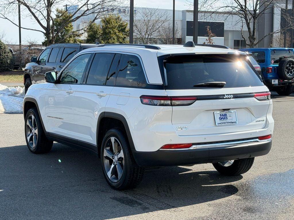 used 2023 Jeep Grand Cherokee car, priced at $29,101