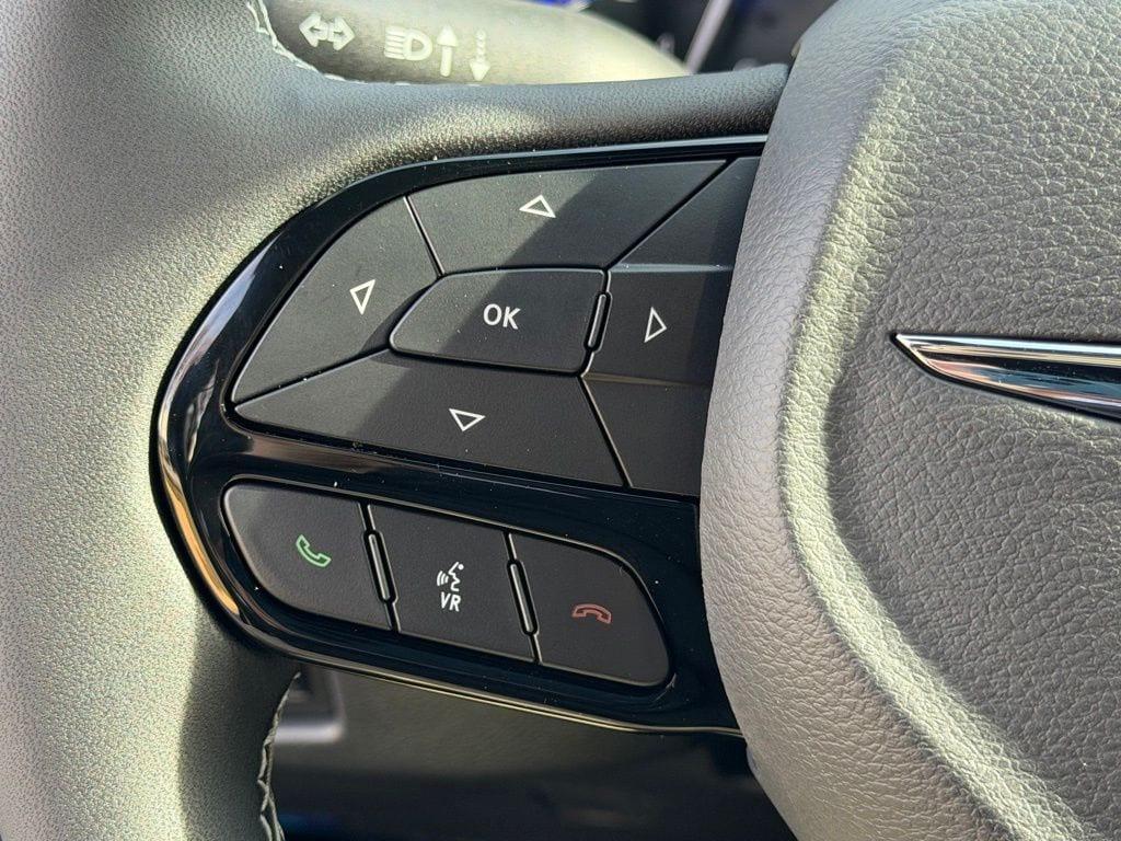 new 2026 Chrysler Pacifica car, priced at $41,423