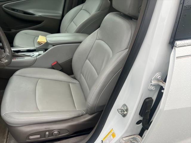 used 2018 Chevrolet Malibu car, priced at $13,440