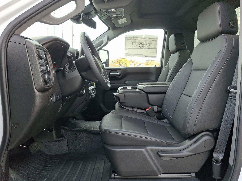 new 2025 Chevrolet Silverado 2500 car, priced at $71,638