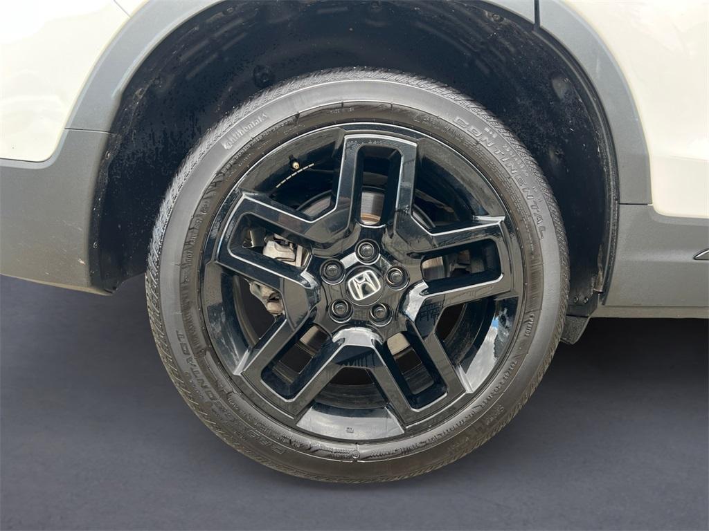 used 2024 Honda Passport car, priced at $33,829