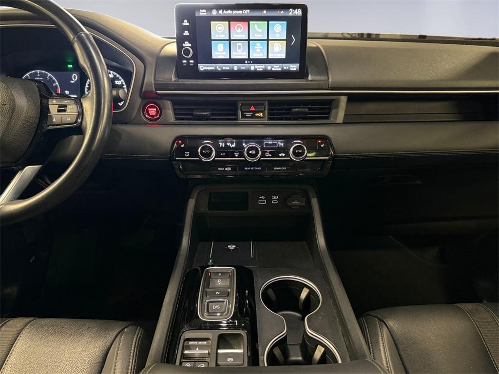 used 2023 Honda Pilot car, priced at $37,392