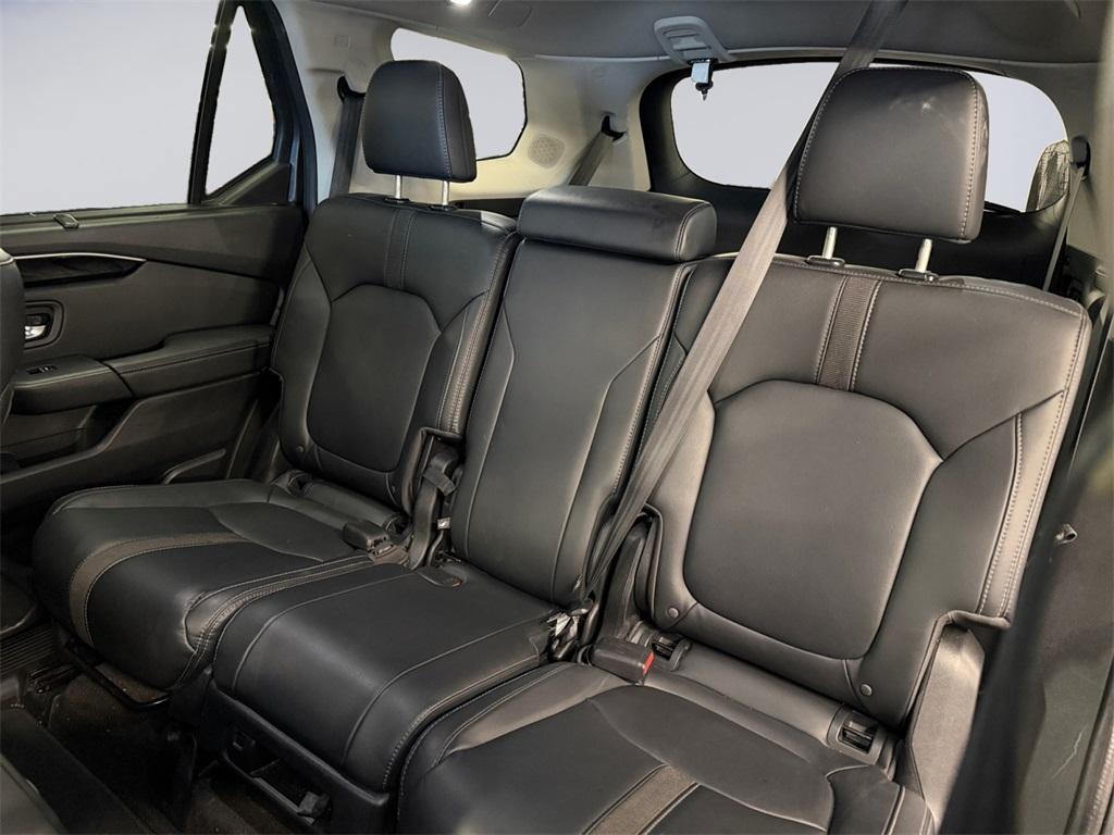 used 2023 Honda Pilot car, priced at $37,392