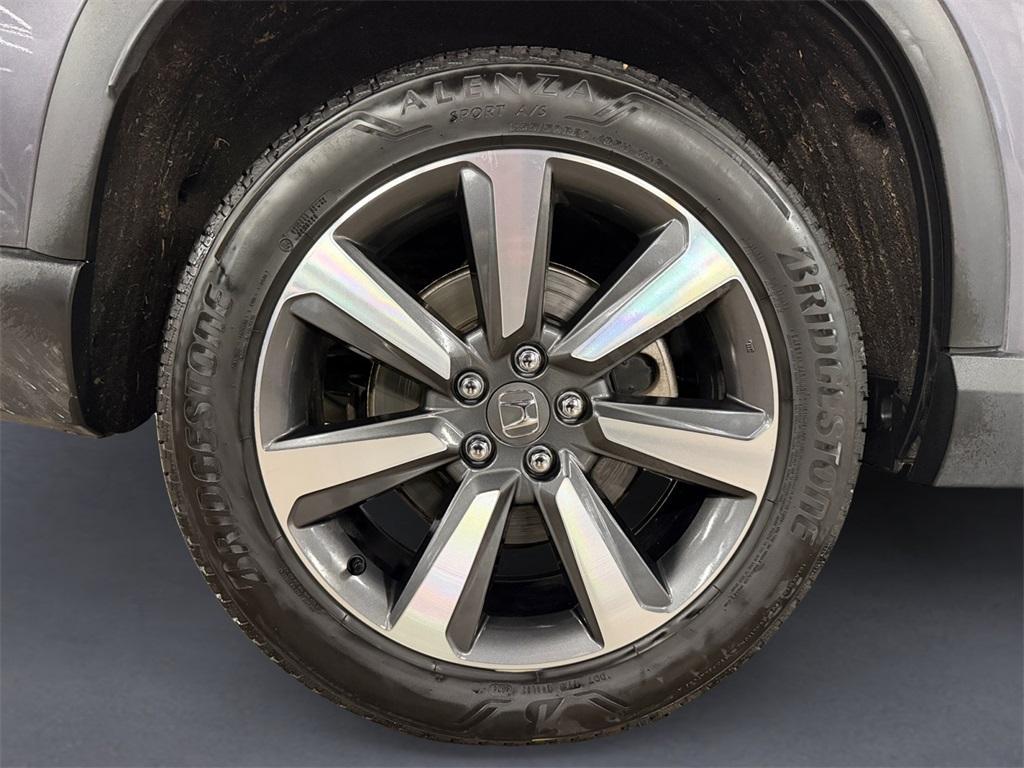 used 2023 Honda Pilot car, priced at $37,392