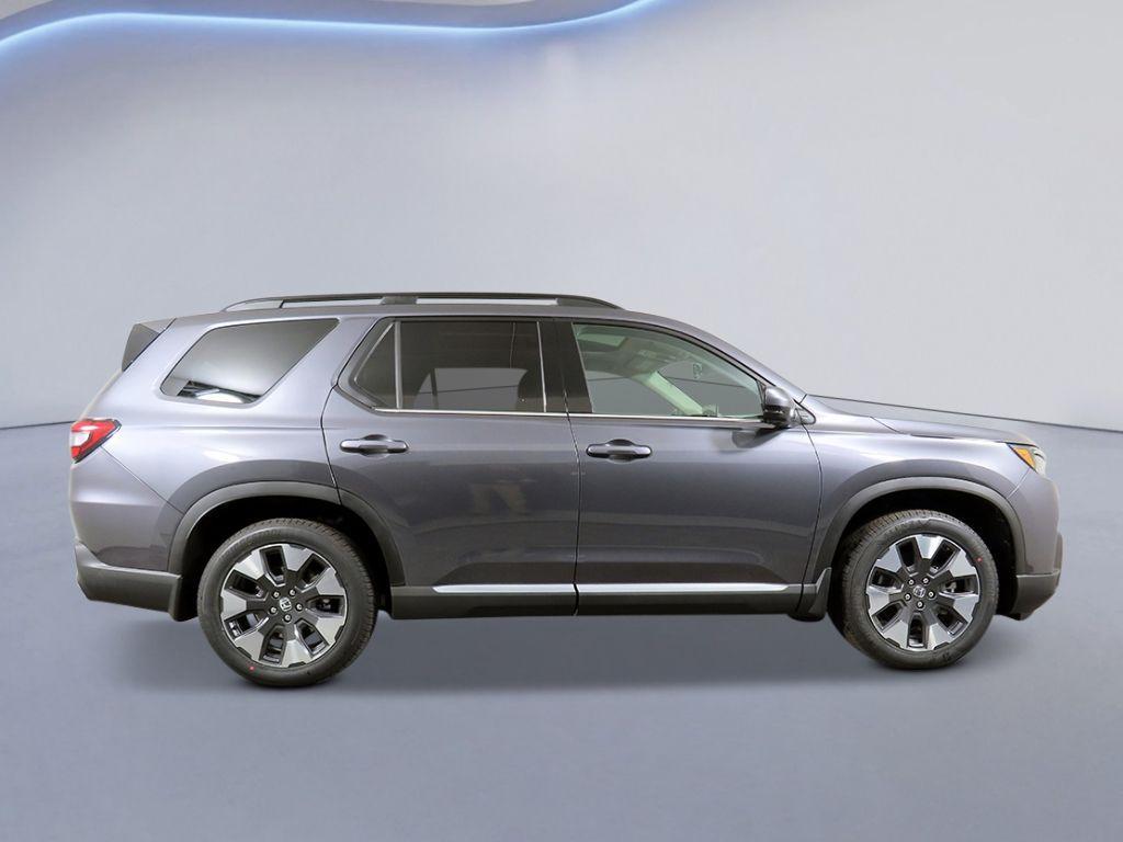 new 2026 Honda Pilot car, priced at $52,590