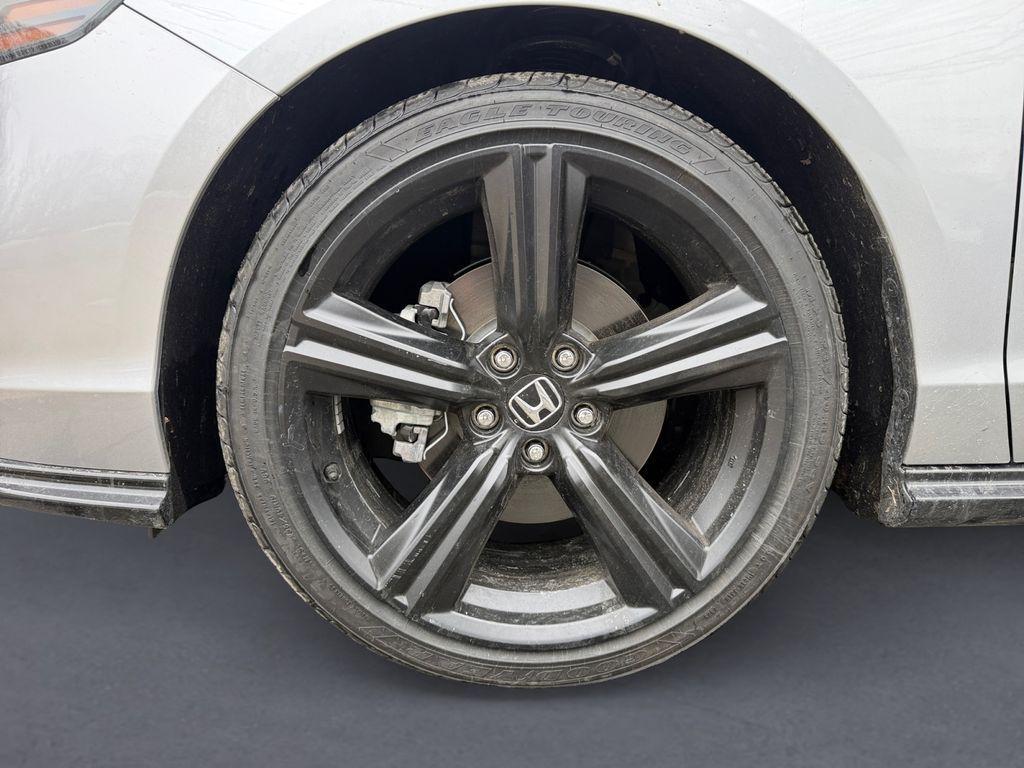 used 2025 Honda Accord Hybrid car, priced at $30,995