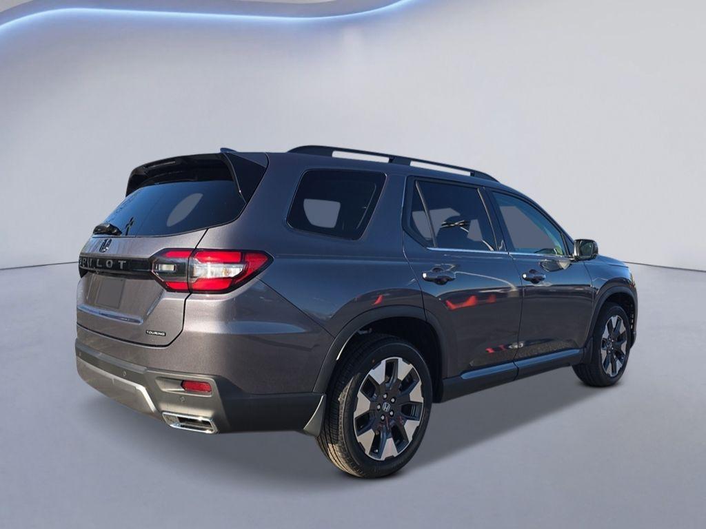 new 2026 Honda Pilot car, priced at $52,845