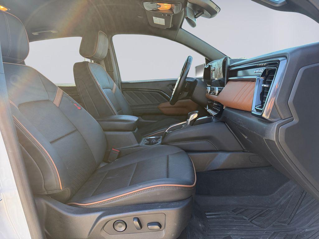 used 2024 GMC Canyon car, priced at $38,876