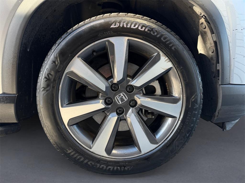 used 2023 Honda Pilot car, priced at $35,949