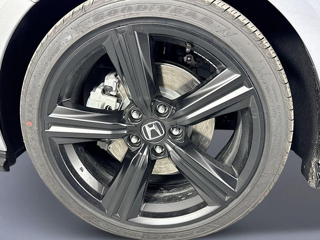 new 2026 Honda Accord Hybrid car, priced at $36,690