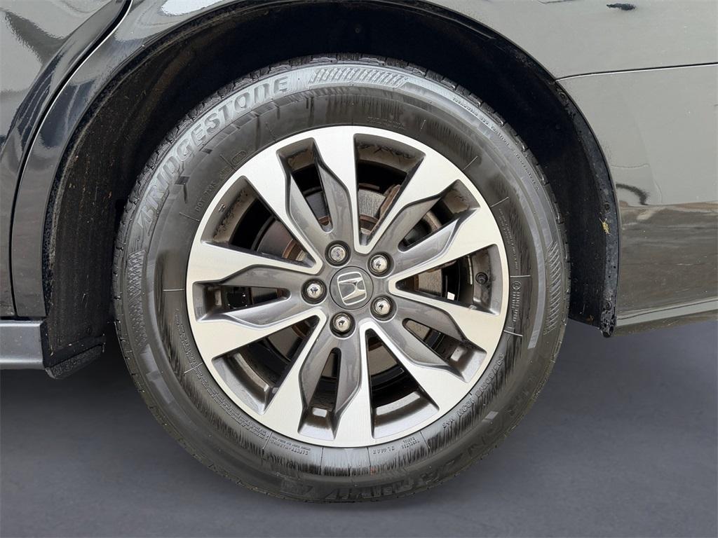 used 2023 Honda Odyssey car, priced at $31,495