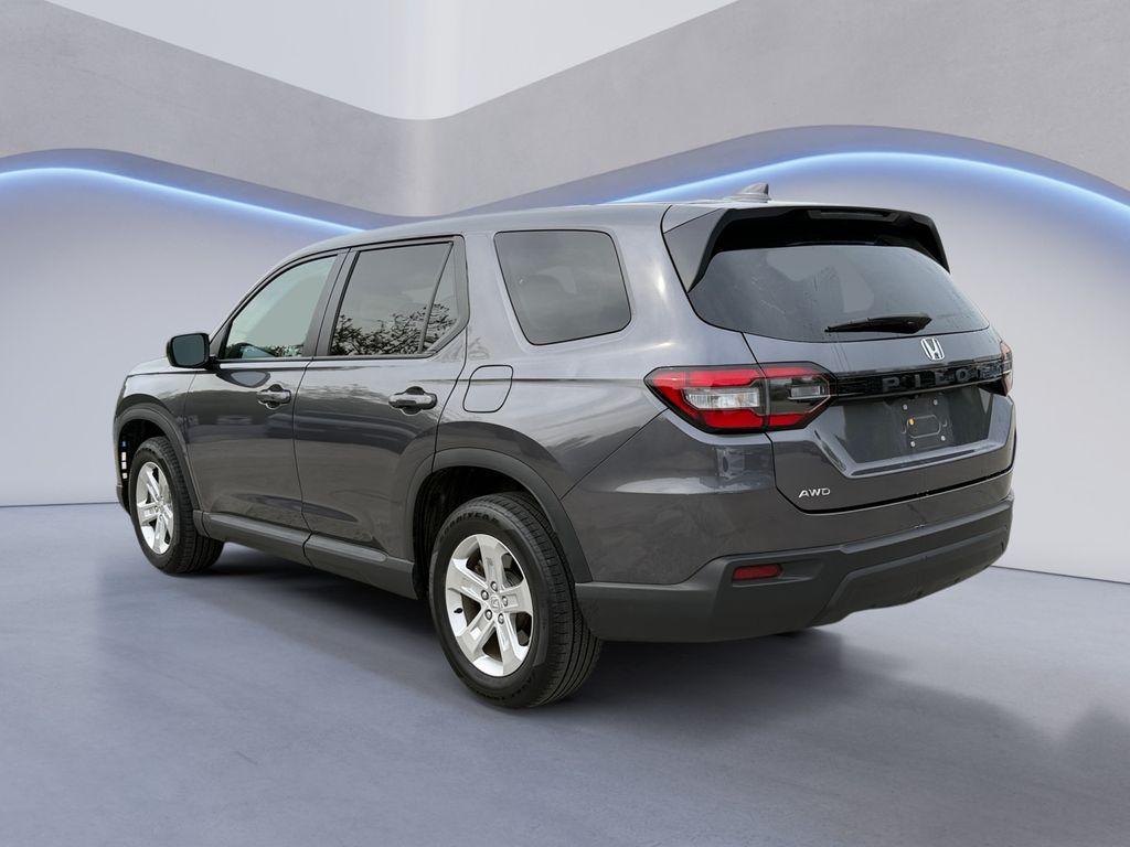 used 2023 Honda Pilot car, priced at $30,994