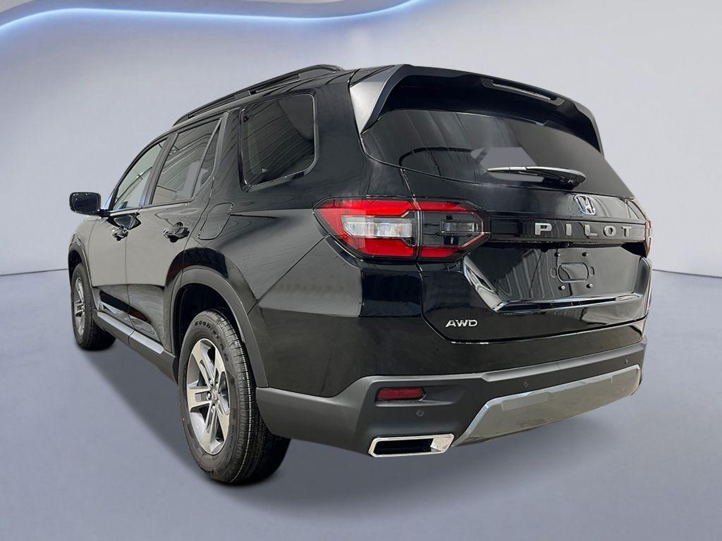 new 2026 Honda Pilot car, priced at $48,090