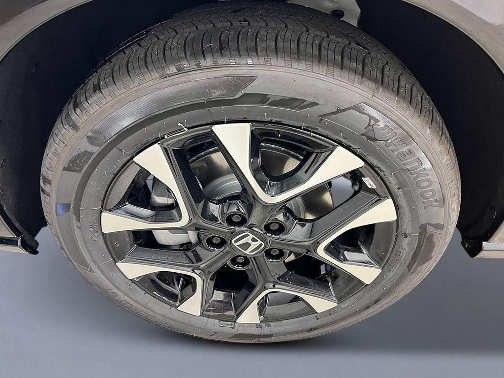 new 2026 Honda HR-V car, priced at $33,755