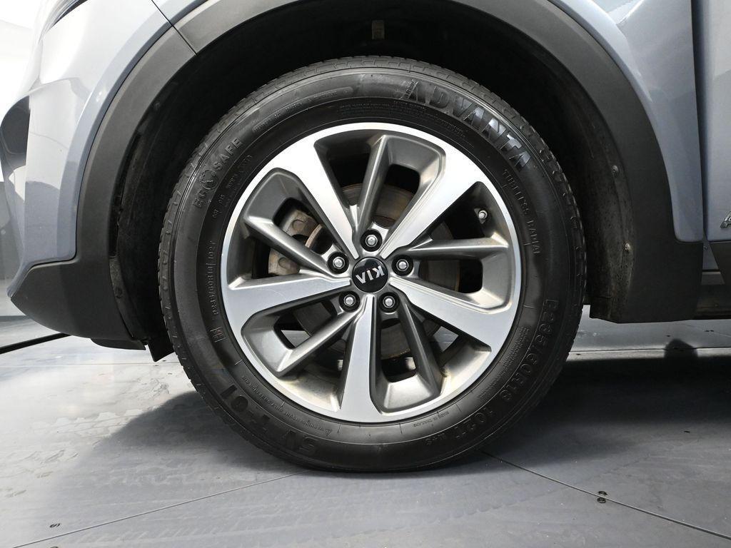 used 2020 Kia Sorento car, priced at $14,393