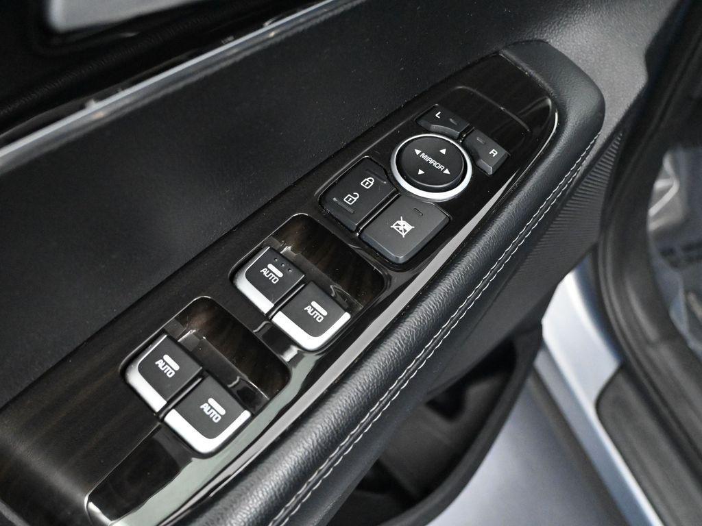 used 2020 Kia Sorento car, priced at $14,393