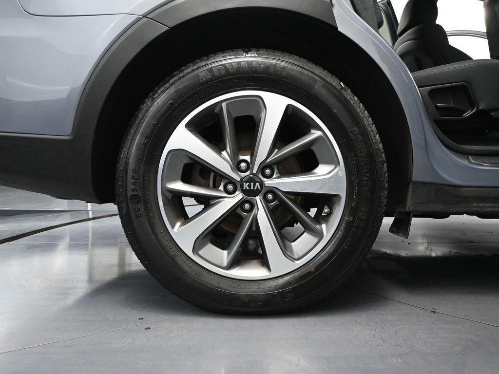 used 2020 Kia Sorento car, priced at $14,393