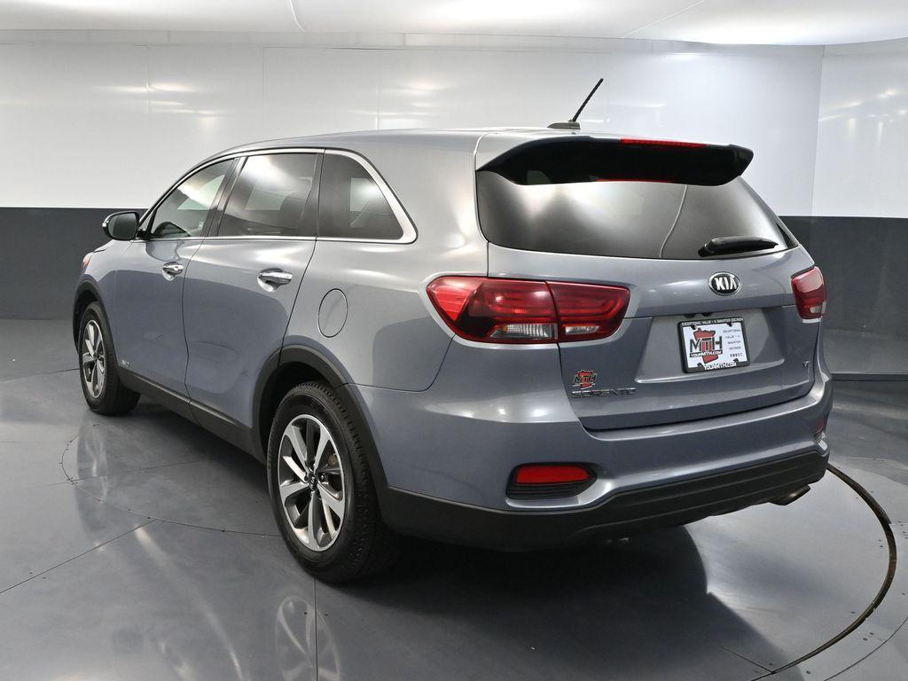 used 2020 Kia Sorento car, priced at $14,393