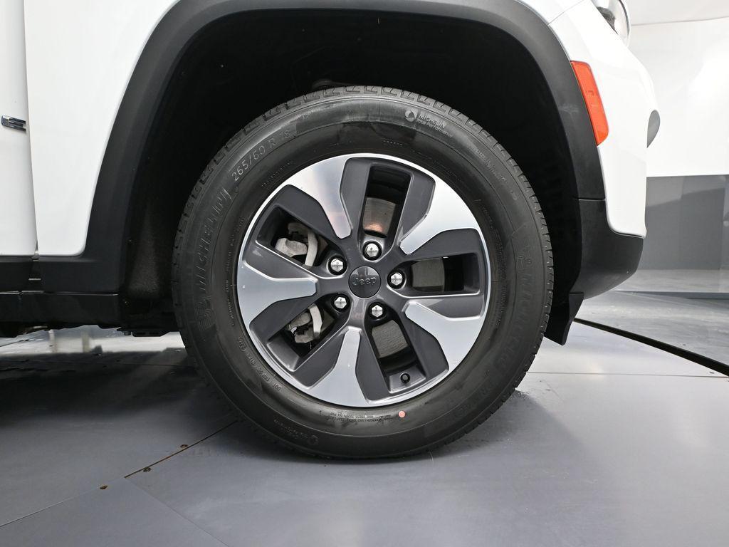 used 2022 Jeep Grand Cherokee 4xe car, priced at $25,293