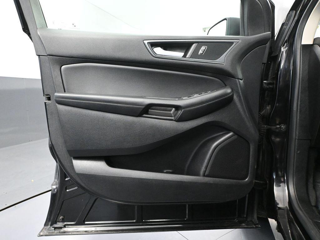 used 2021 Ford Edge car, priced at $15,993