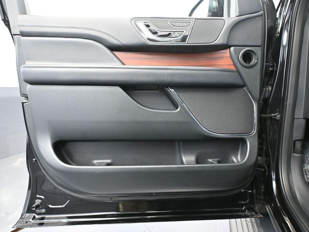 used 2024 Lincoln Navigator car, priced at $59,693