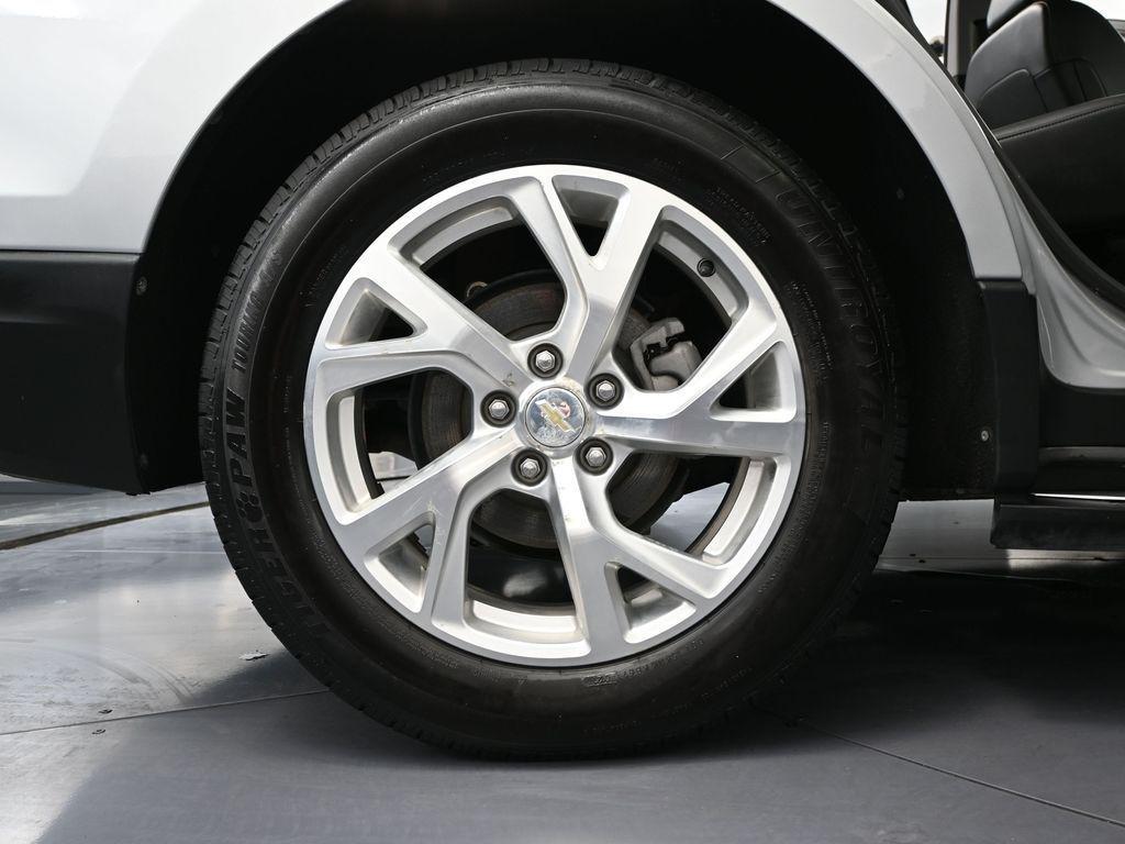 used 2018 Chevrolet Equinox car, priced at $16,493