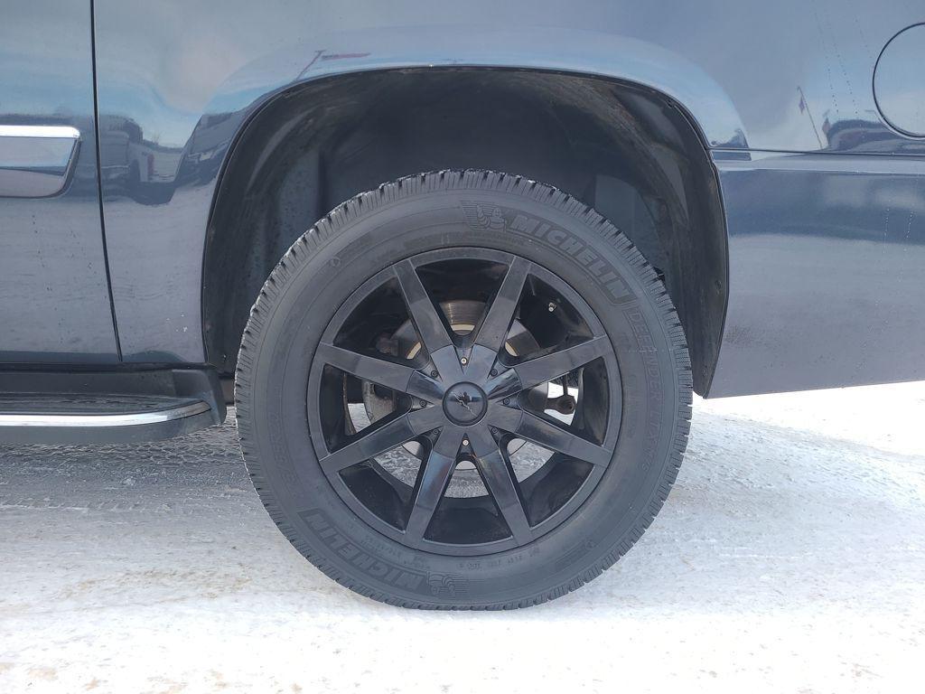 used 2008 GMC Yukon XL car, priced at $10,993