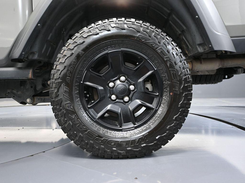 used 2022 Jeep Gladiator car, priced at $34,993