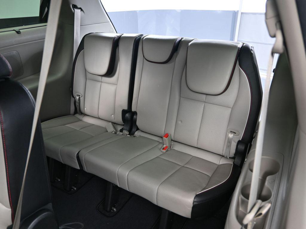 2021 Pantera Metal Kia Sedona