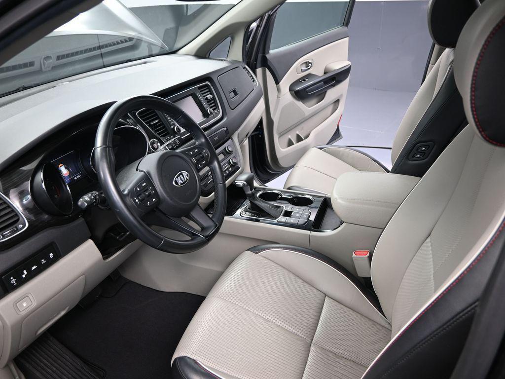 2021 Pantera Metal Kia Sedona