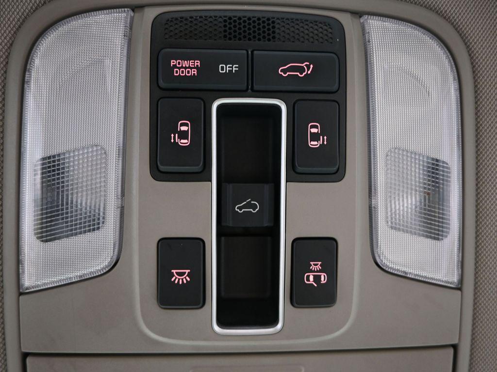 2021 Pantera Metal Kia Sedona