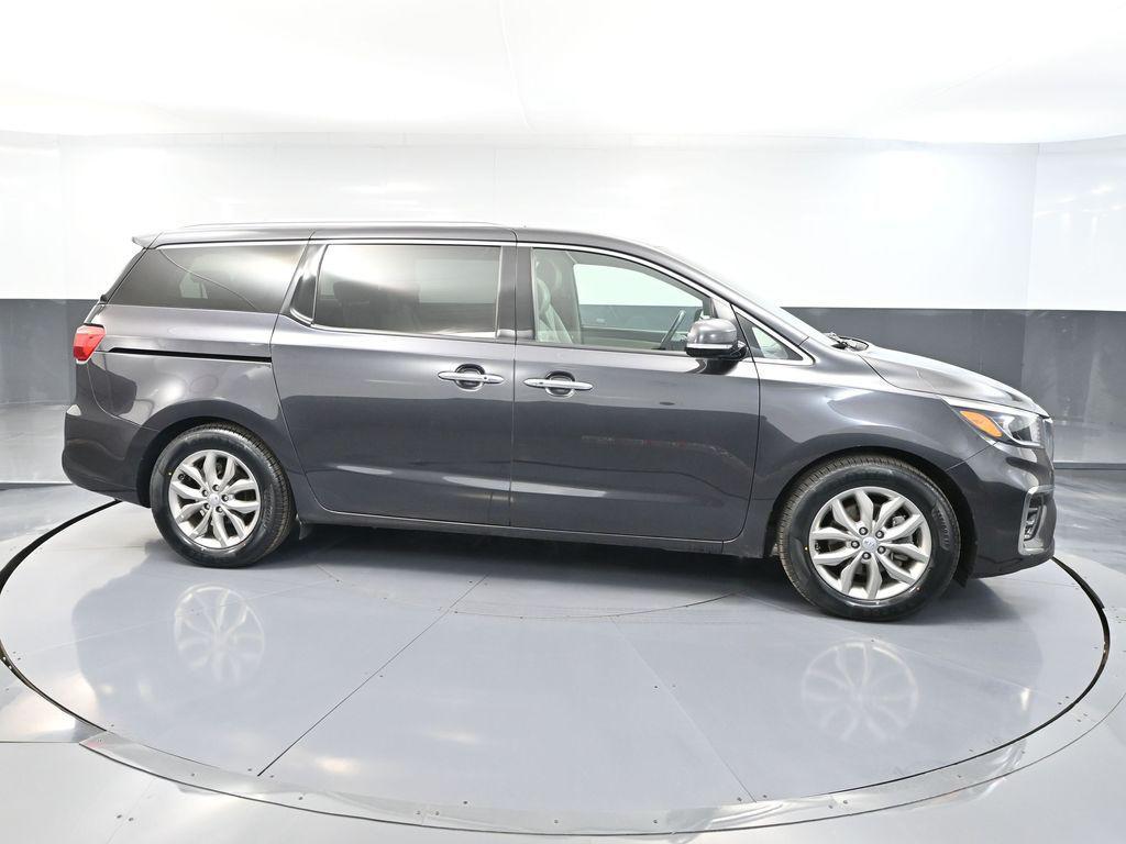 2021 Pantera Metal Kia Sedona