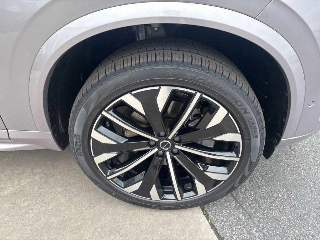 new 2026 Volvo XC90 car, priced at $66,445