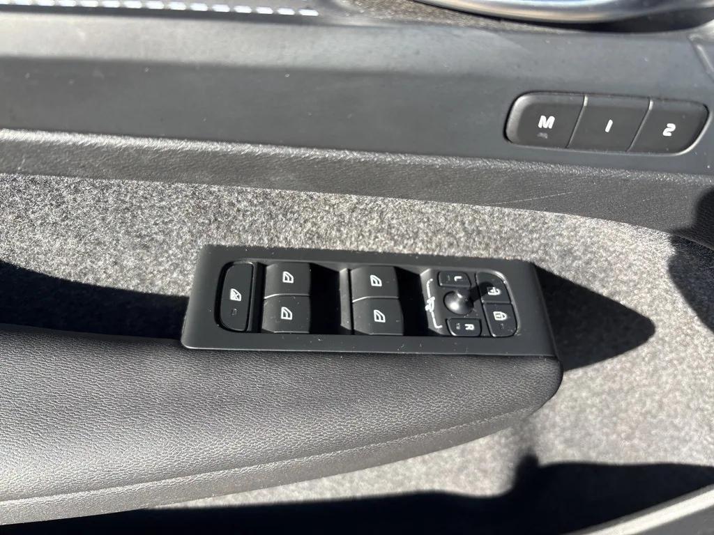 used 2023 Volvo XC40 car, priced at $29,747