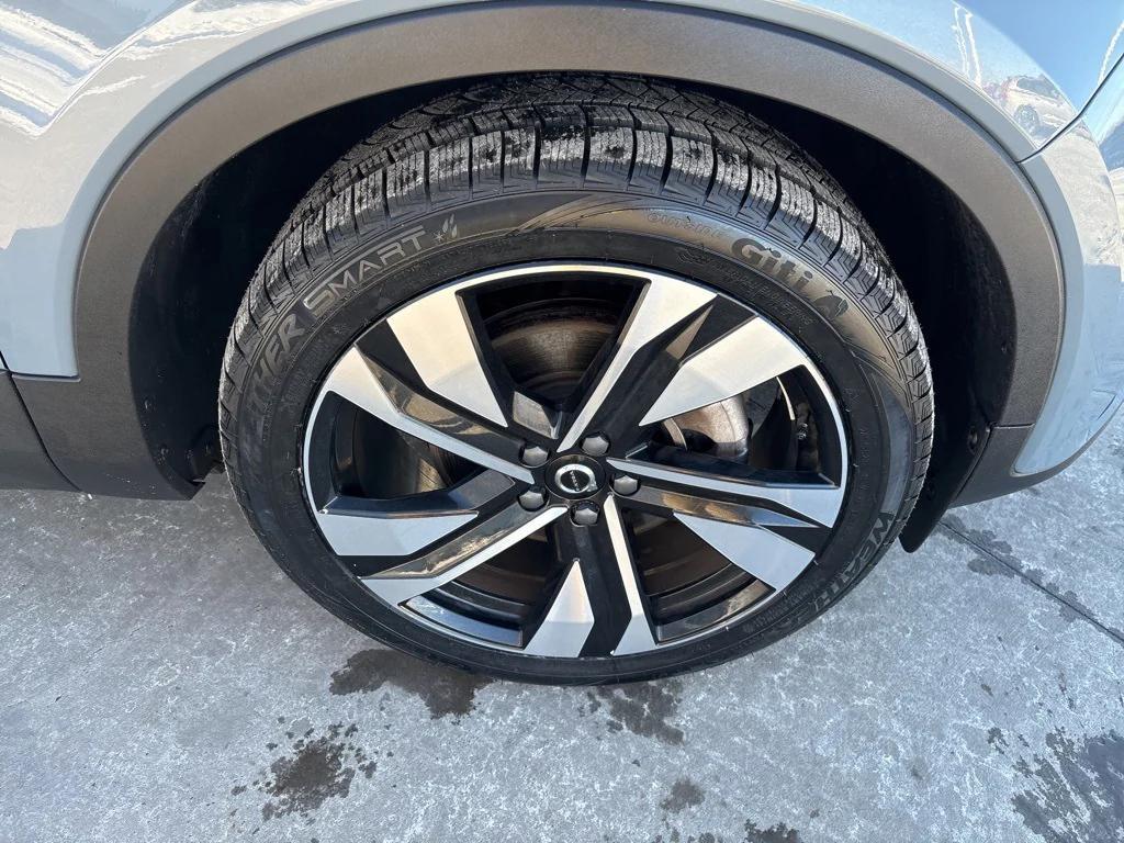 used 2023 Volvo XC40 car, priced at $29,747