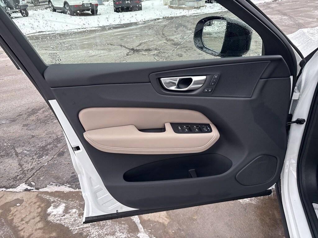 new 2026 Volvo XC60 car, priced at $57,985