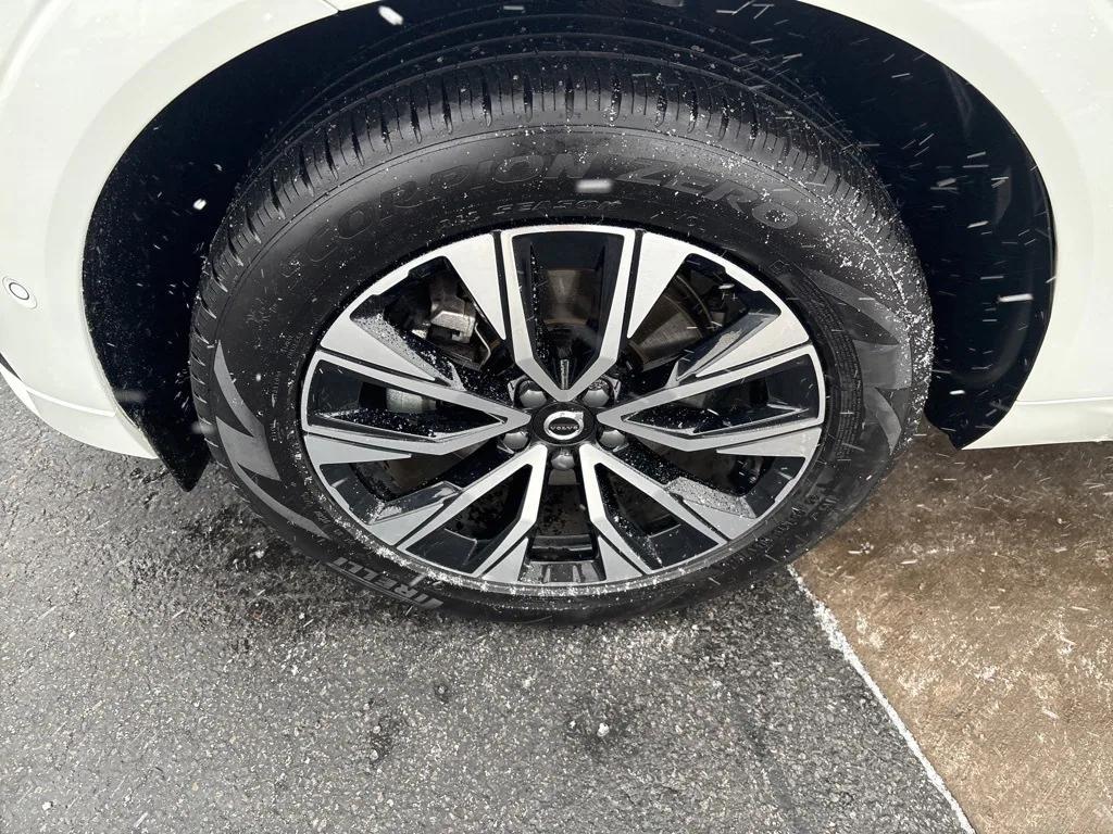 used 2025 Volvo XC60 car, priced at $36,605