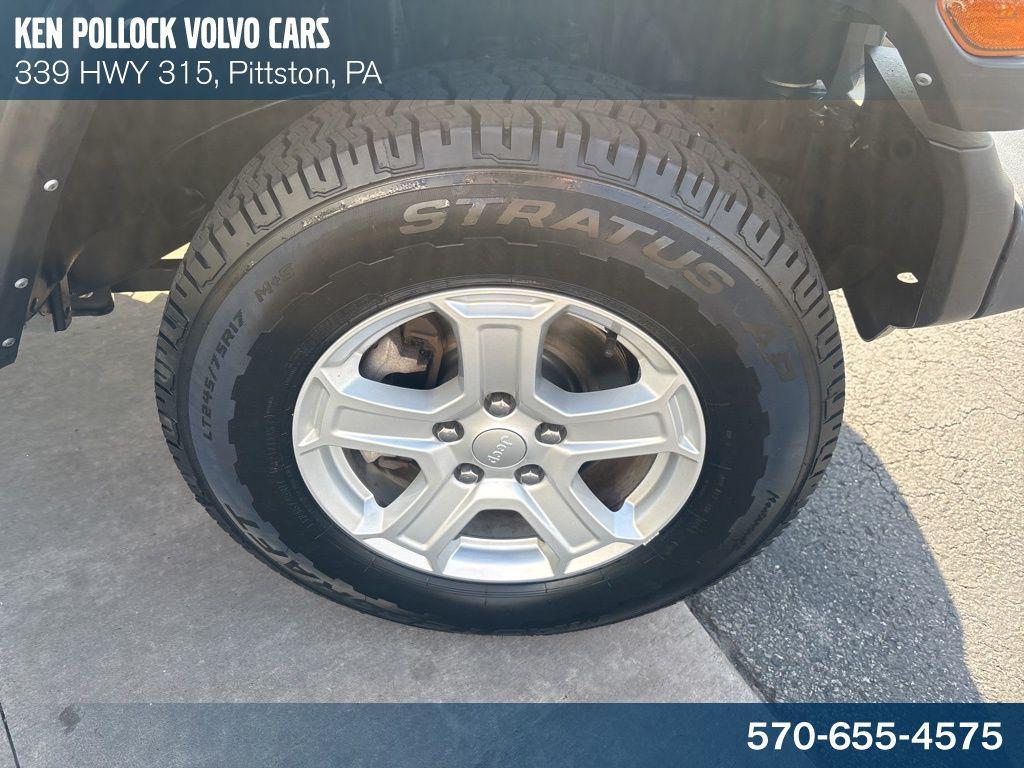 used 2021 Jeep Wrangler Unlimited car, priced at $27,841